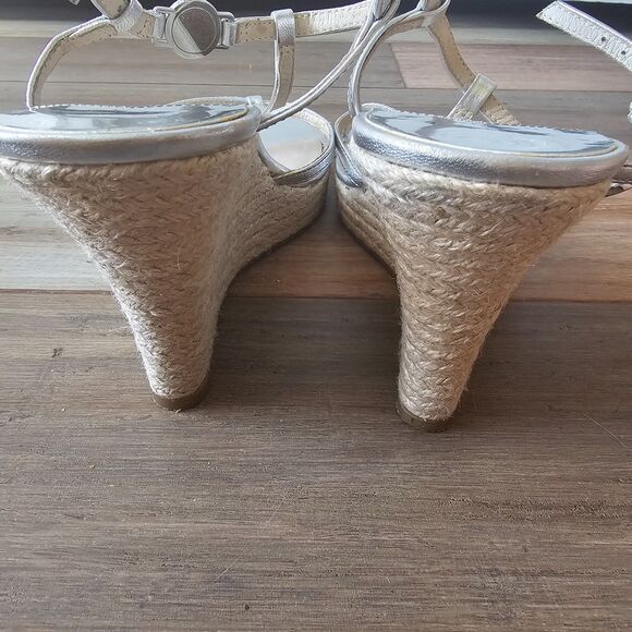 MICHAEL Michael Kors Kami T-Strap Wedge Sandals Silver Espadrille US 8 Elegant - Picture 4 of 9